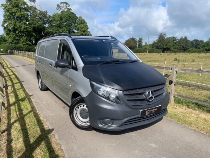 2025 Mercedes-benz Vito