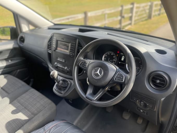 2025 Mercedes-benz Vito