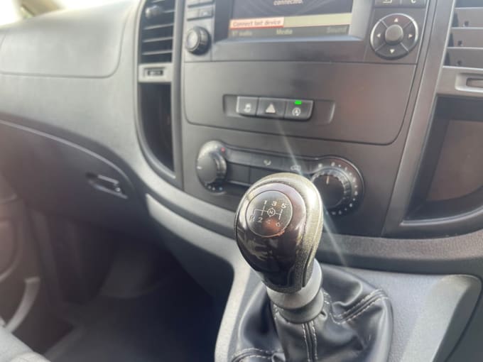 2025 Mercedes-benz Vito
