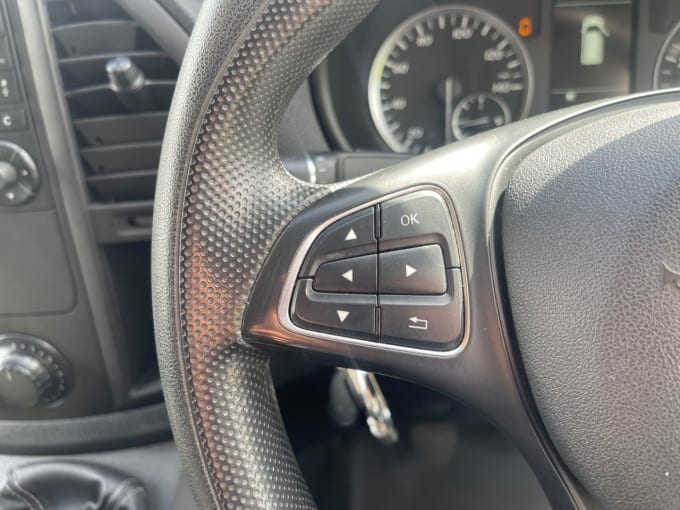 2025 Mercedes-benz Vito