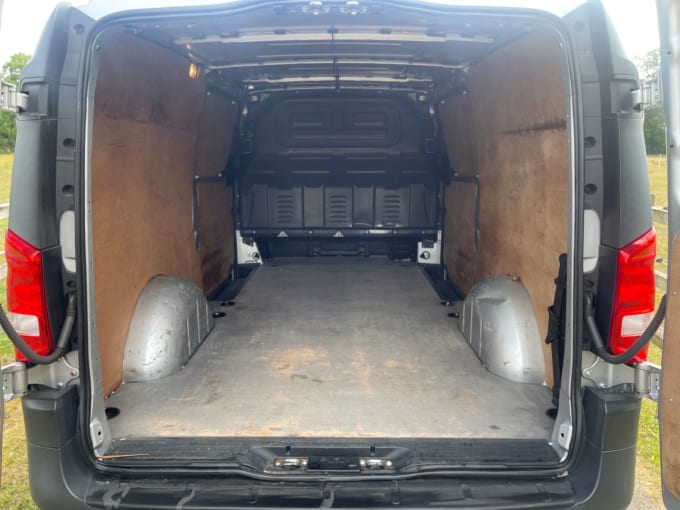 2025 Mercedes-benz Vito