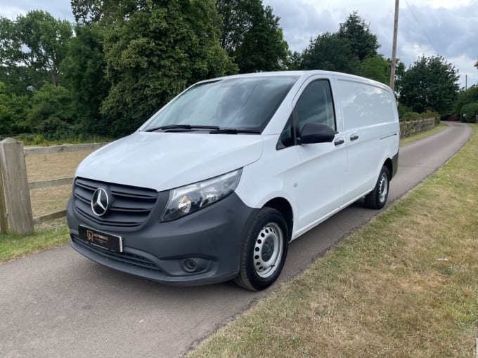 2025 Mercedes-benz Vito