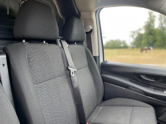 2025 Mercedes-benz Vito