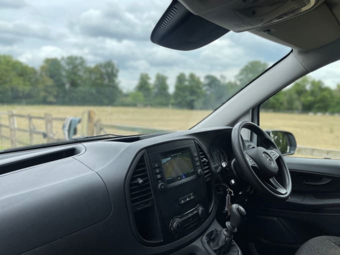 2025 Mercedes-benz Vito