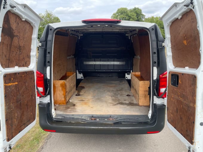 2025 Mercedes-benz Vito