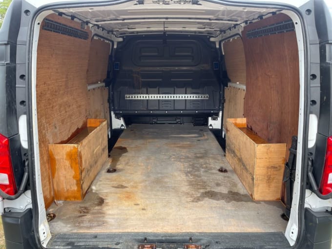 2025 Mercedes-benz Vito