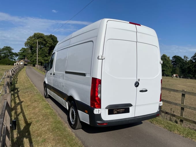 2025 Mercedes-benz Sprinter