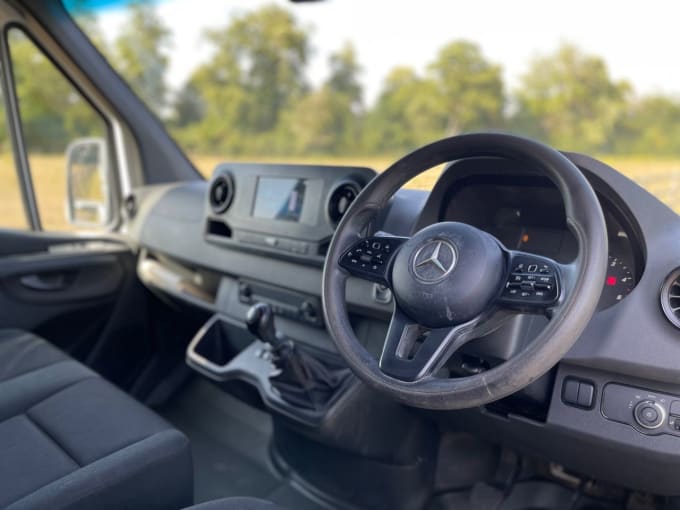 2025 Mercedes-benz Sprinter