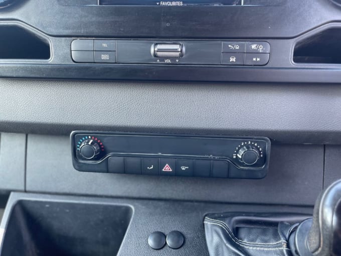 2025 Mercedes-benz Sprinter