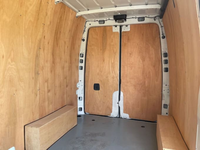 2025 Mercedes-benz Sprinter