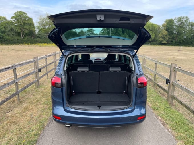 2025 Vauxhall Zafira Tourer