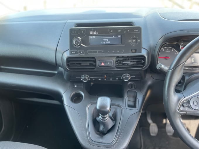 2025 Vauxhall Combo Life