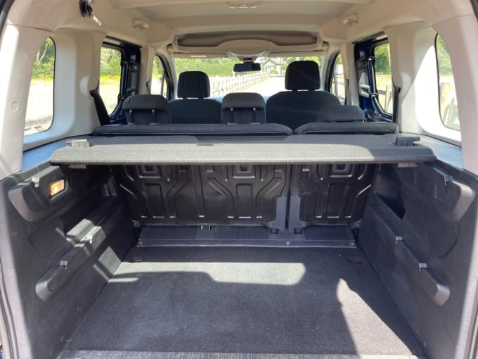 2025 Vauxhall Combo Life