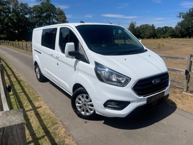 2025 Ford Transit Custom