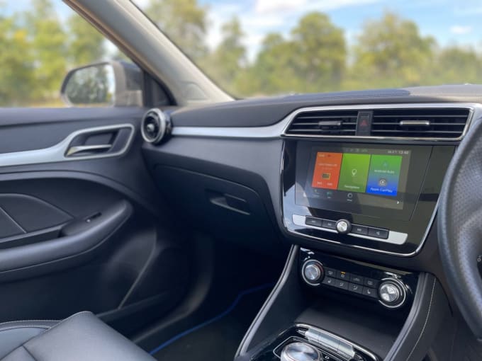 2025 Mg Mg Zs