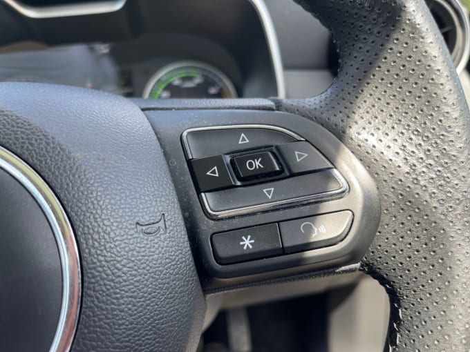 2025 Mg Mg Zs