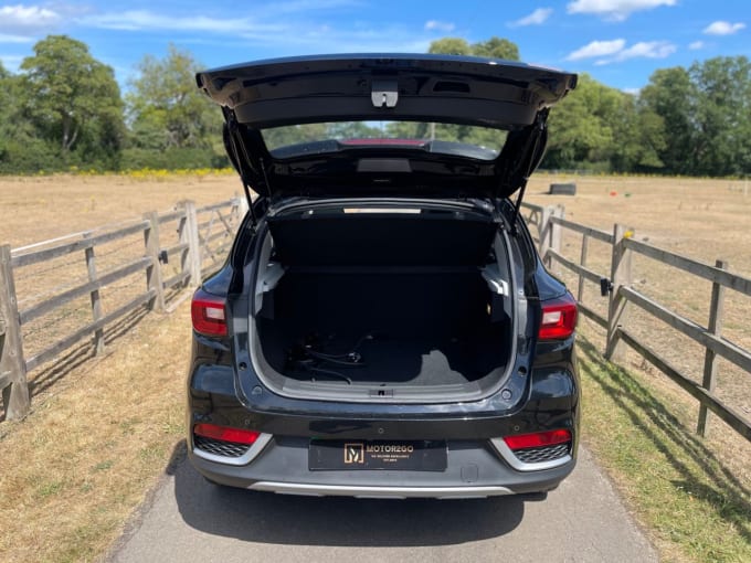 2025 Mg Mg Zs