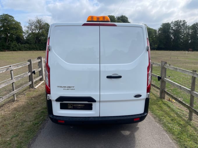 2025 Ford Transit Custom