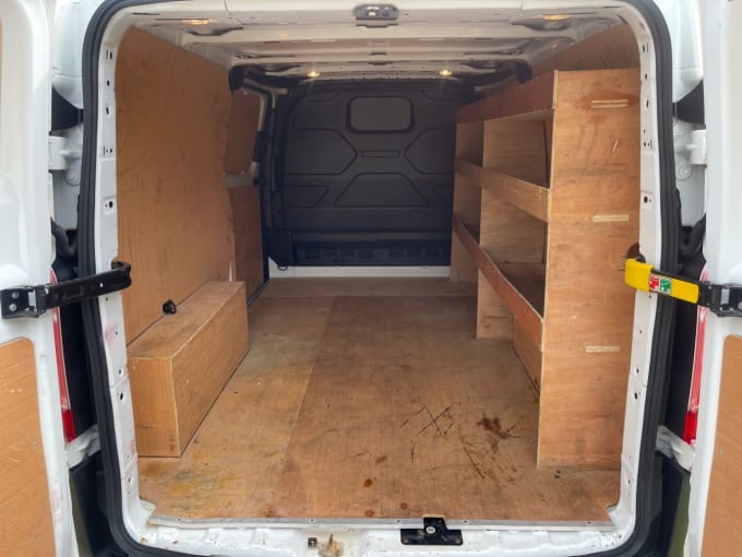 2025 Ford Transit Custom