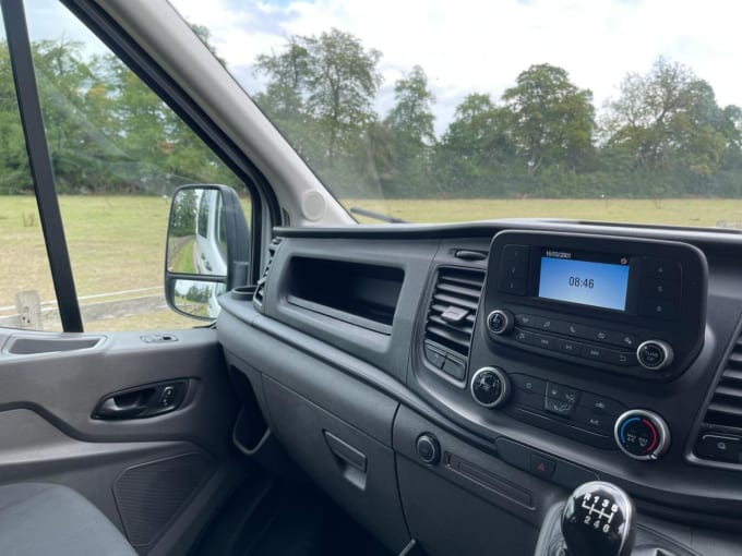 2025 Ford Transit