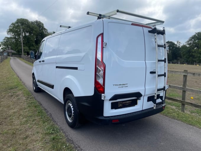 2025 Ford Transit Custom