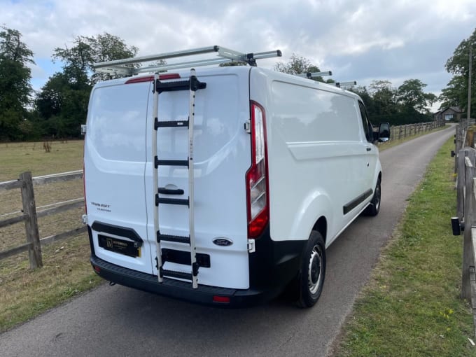 2025 Ford Transit Custom