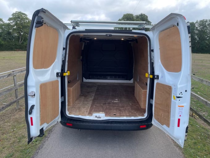 2025 Ford Transit Custom