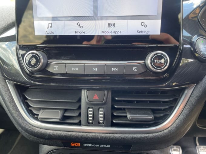 2025 Ford Fiesta