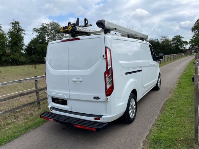 2025 Ford Transit Custom
