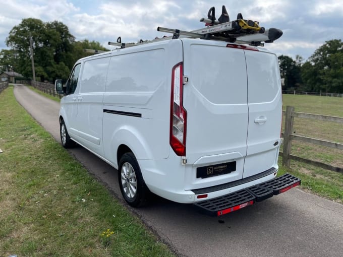 2025 Ford Transit Custom
