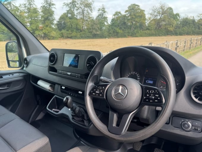 2025 Mercedes-benz Sprinter