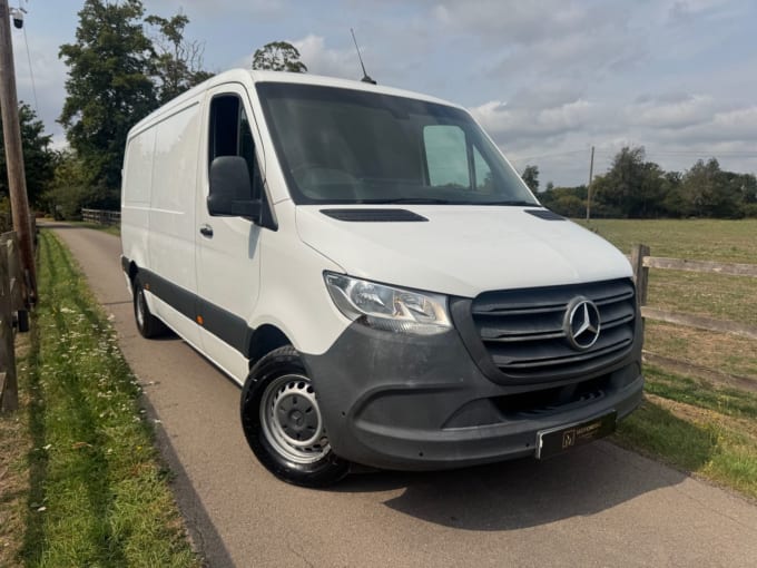 2025 Mercedes-benz Sprinter