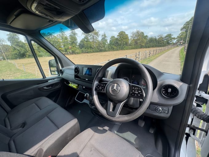 2025 Mercedes-benz Sprinter