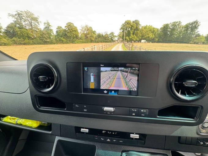 2025 Mercedes-benz Sprinter