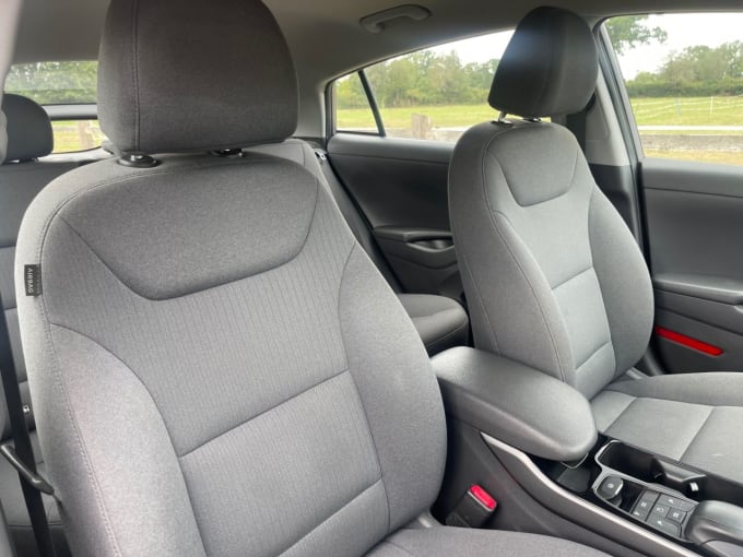 2025 Hyundai Ioniq