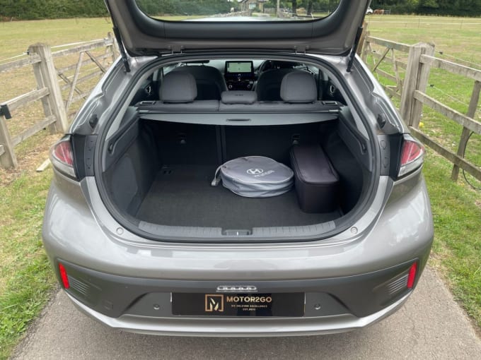 2025 Hyundai Ioniq