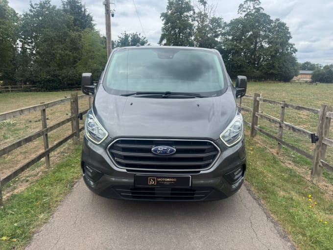 2022 Ford Transit Custom