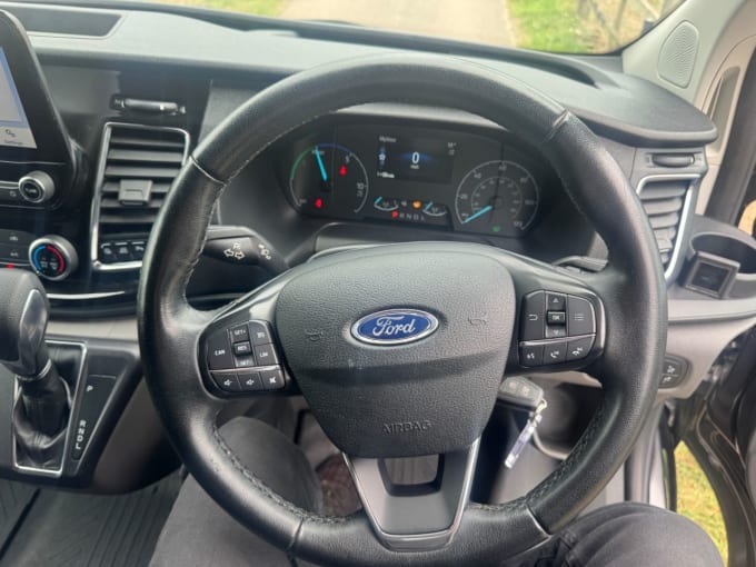 2022 Ford Transit Custom