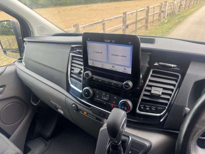 2022 Ford Transit Custom