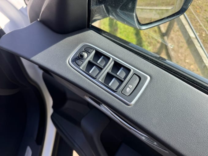 2025 Jaguar F-pace
