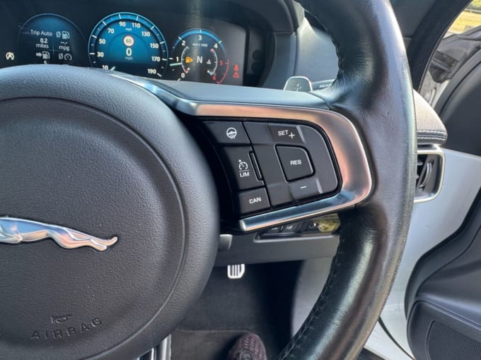 2025 Jaguar F-pace