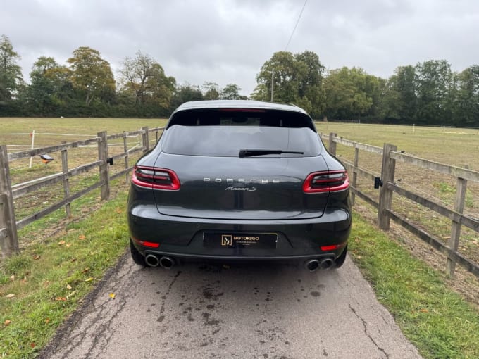 2018 Porsche Macan