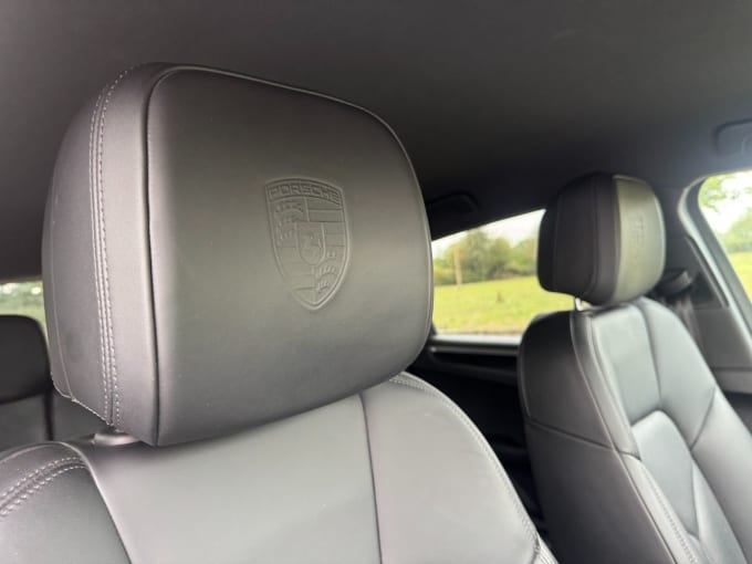 2018 Porsche Macan