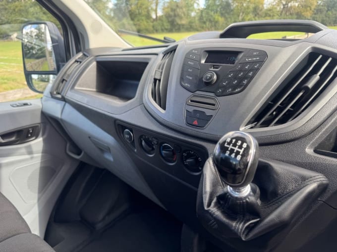 2025 Ford Transit