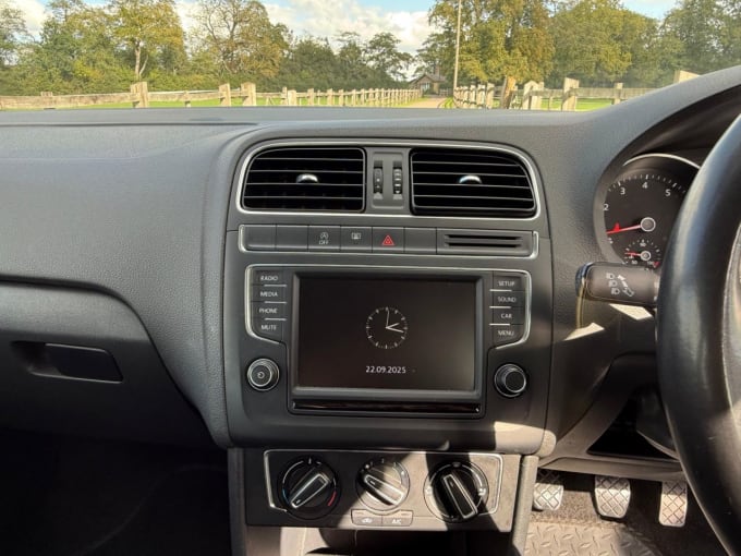 2014 Volkswagen Polo