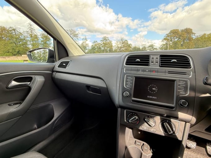 2014 Volkswagen Polo