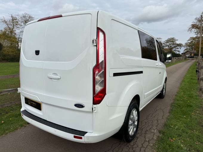 2022 Ford Transit Custom