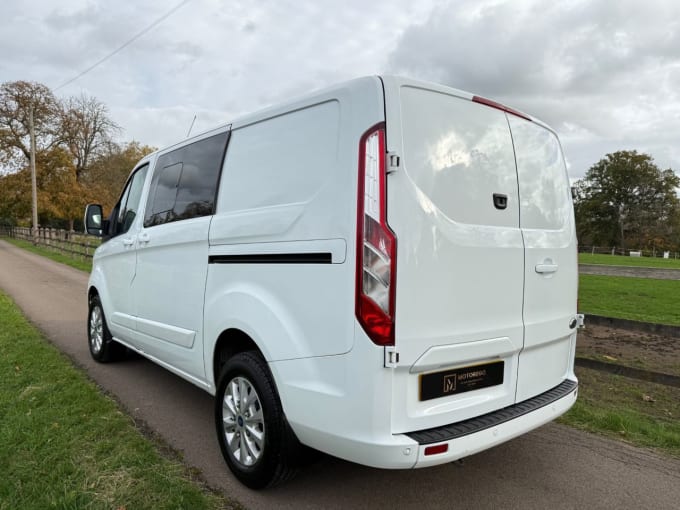 2022 Ford Transit Custom