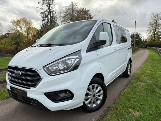2022 Ford Transit Custom