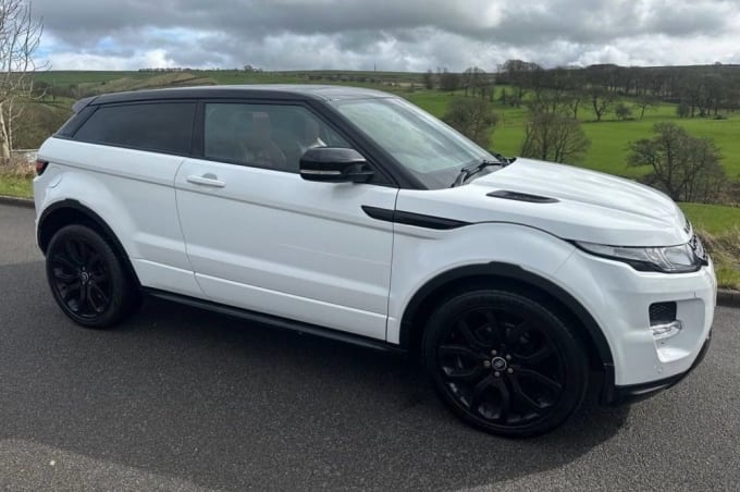 2025 Land Rover Range Rover Evoque